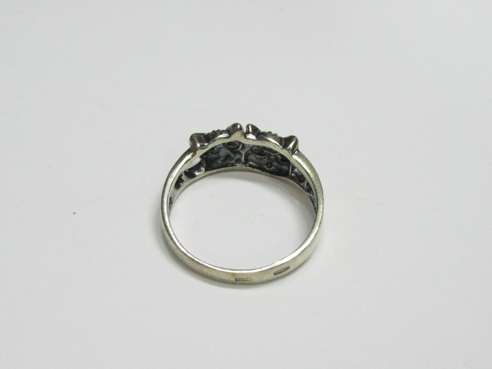 Women’s 925 sterling silver ring, cubic zirconia, 2,47 gr, size 7.