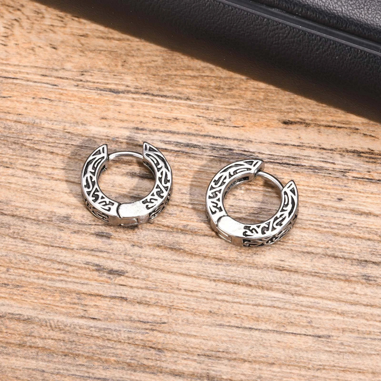 Silver Totem Hoop Huggie Earrings Men Teens Rock Punk Jewelry