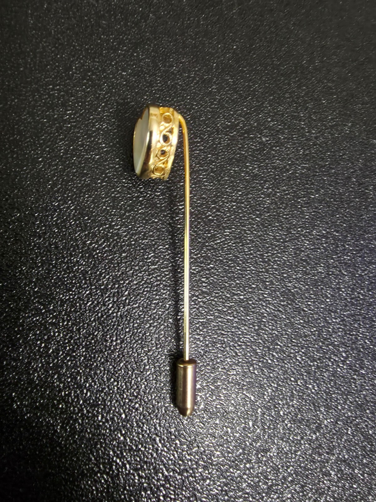 Heart Stick Pin gold in color Unique