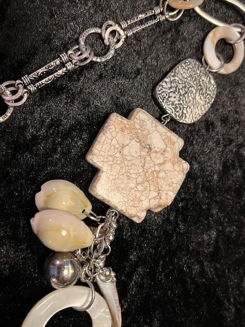 Vintage Signed CHICO’S Stone, Metal, Shell Beads w/Metal Chain 36″ Asymmetrical