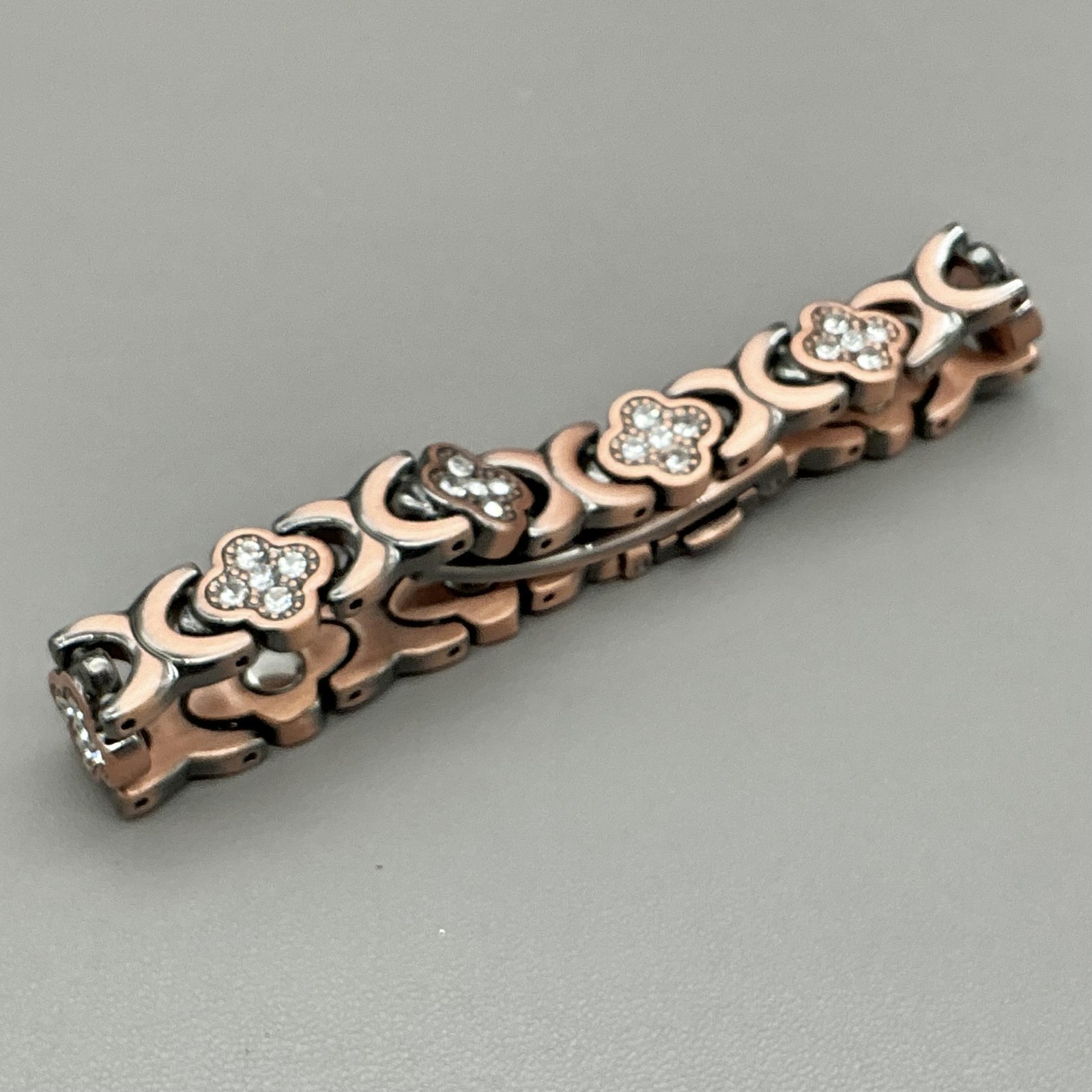Bracelet Copper Flower Crystal Chain Magnetic Box Clasp Womens Jewelry 7 Inch
