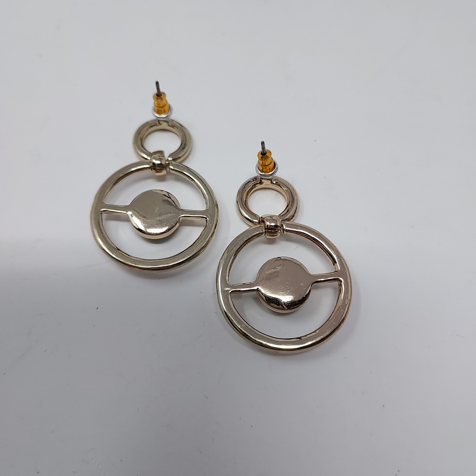Avon Bundle 4 Pieces Signed Cali Deco Post Earrings Brooch 2 Dainty Necklaces