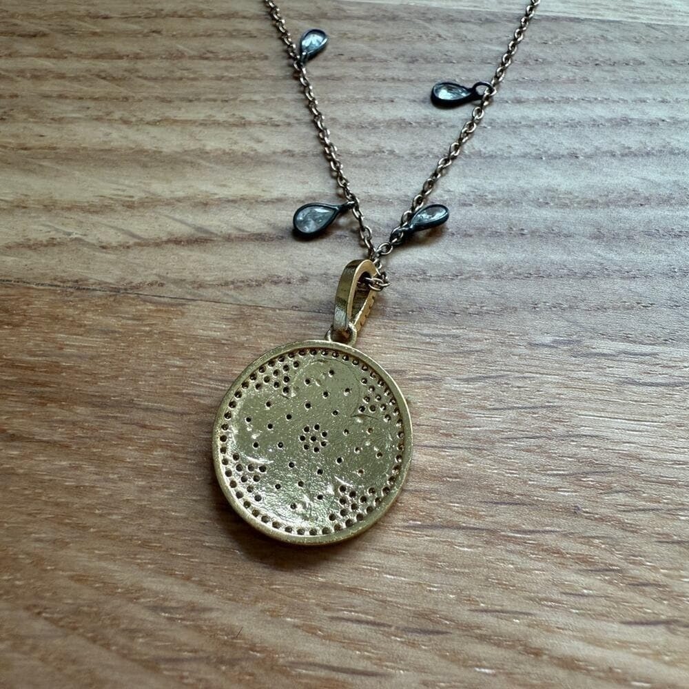 Crystal Teardrop Charm Necklace – NWOT
