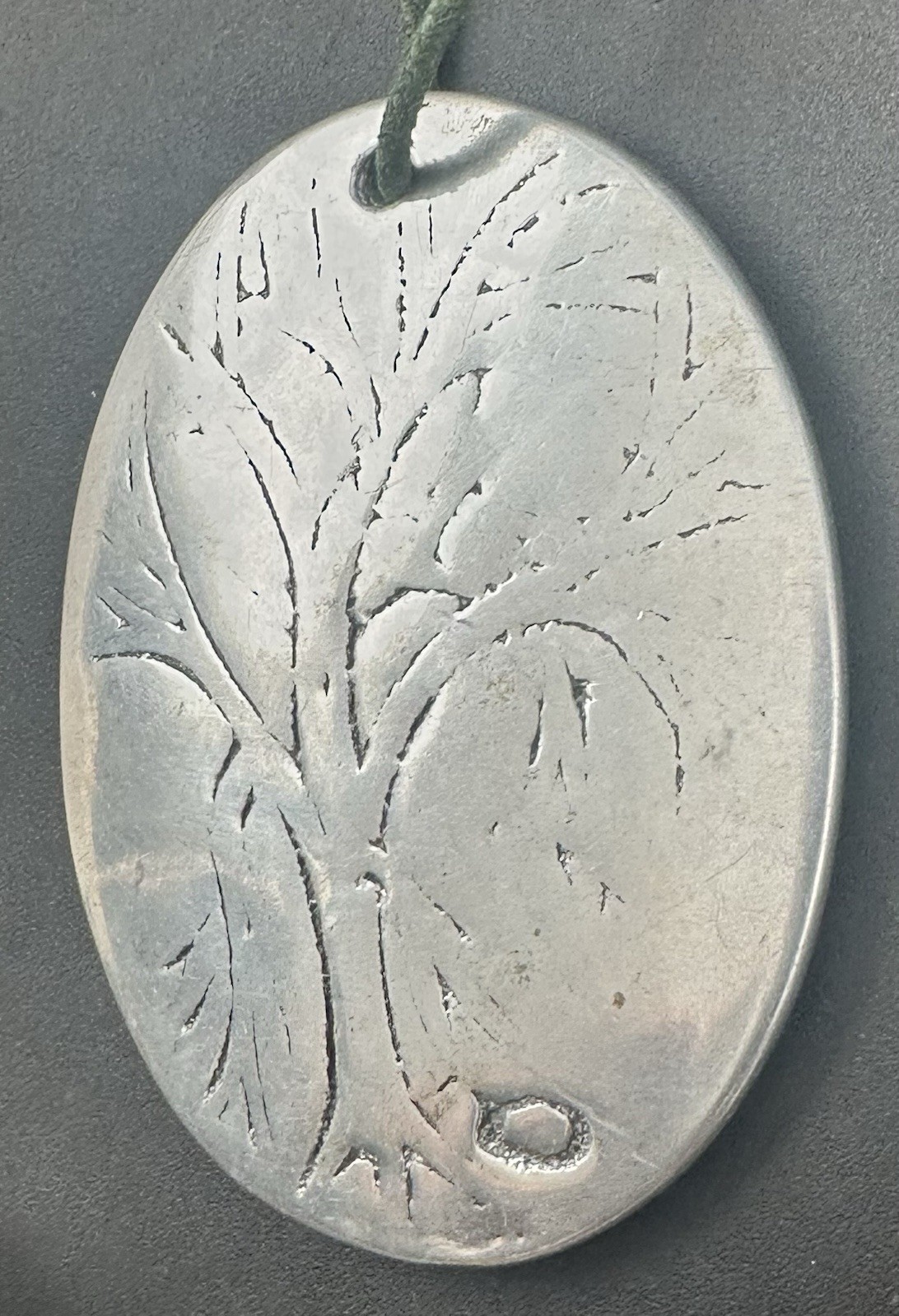 Hoselton Aluminum Tree of Life Pendant Disk Necklace Canada