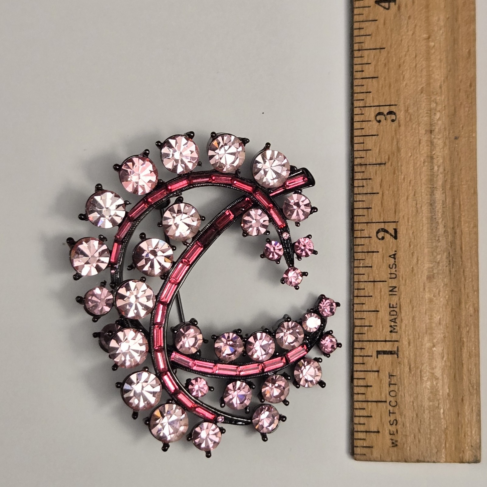 Pink Rhinestone Fancy Swirl Large Brooch Pin, Black Setting, Vintage Express