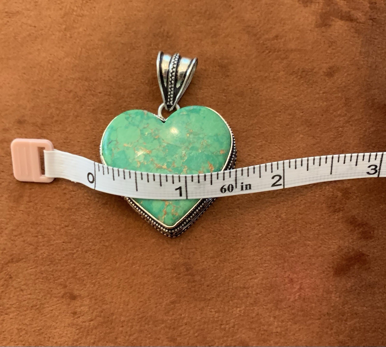 Green Turquoise Detailed Heart Pendant Gold Copper Vein Accent Excellent