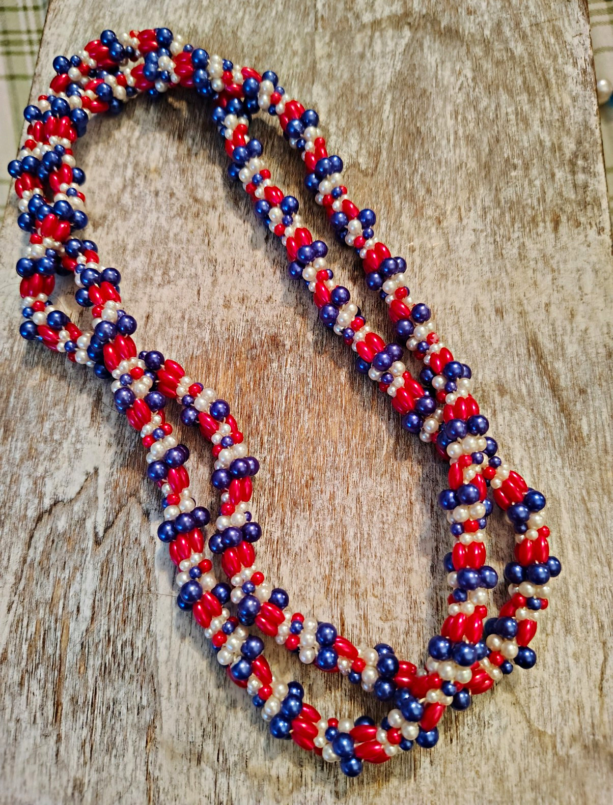 Red Blue White Beads Round Beaded Necklace Strand, Ball/Bead Chain