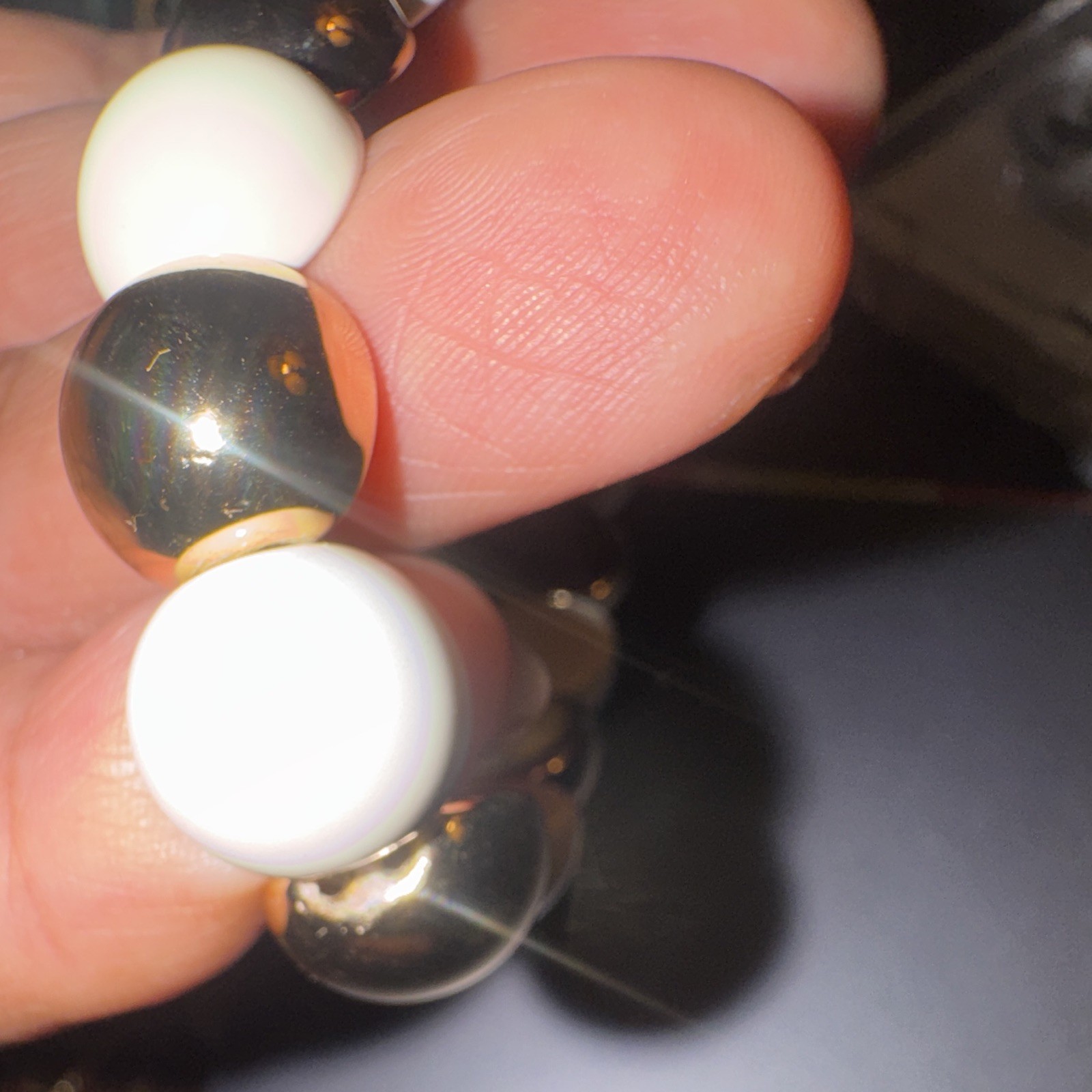 Gold White Round Bead Stretch Bracelet No Clasp Metal Plastic Ball Bead Chain