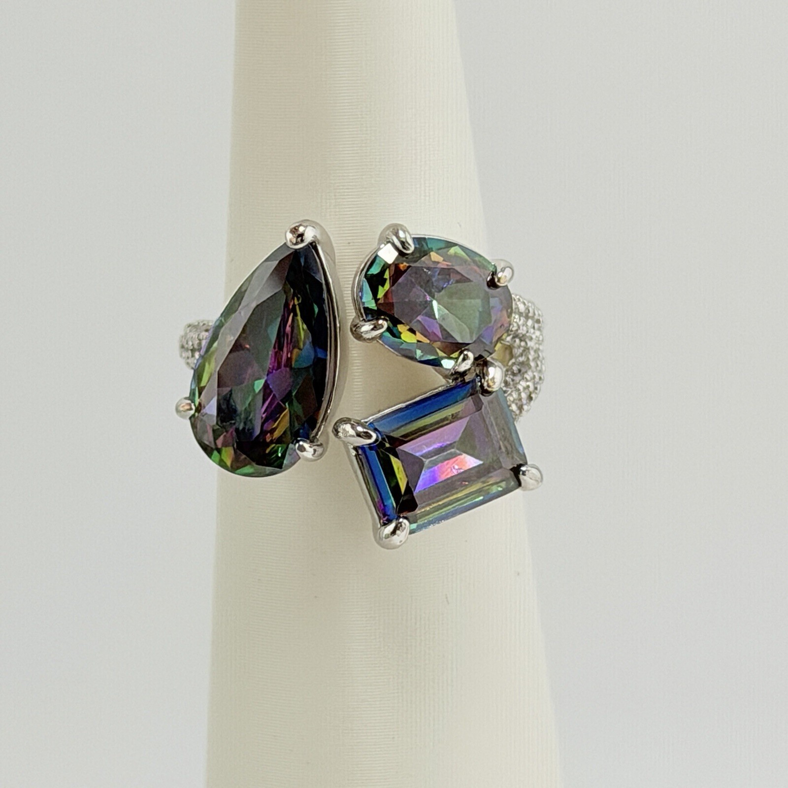 Bomb Party June Ring 2026 Sz 7 RG16989 “She’s Pure Drama” Alexandrite Rhodium