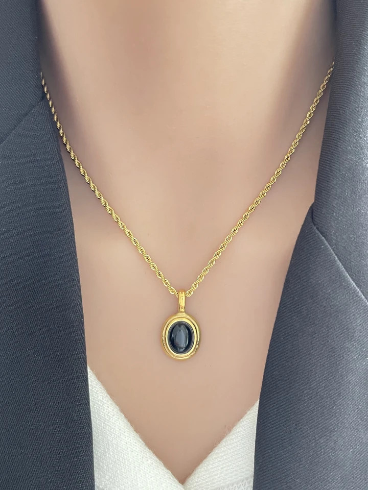 Oval Gem Stone Pendant Necklace Stainless Steel Gold Plated Twist Rope Jewelry