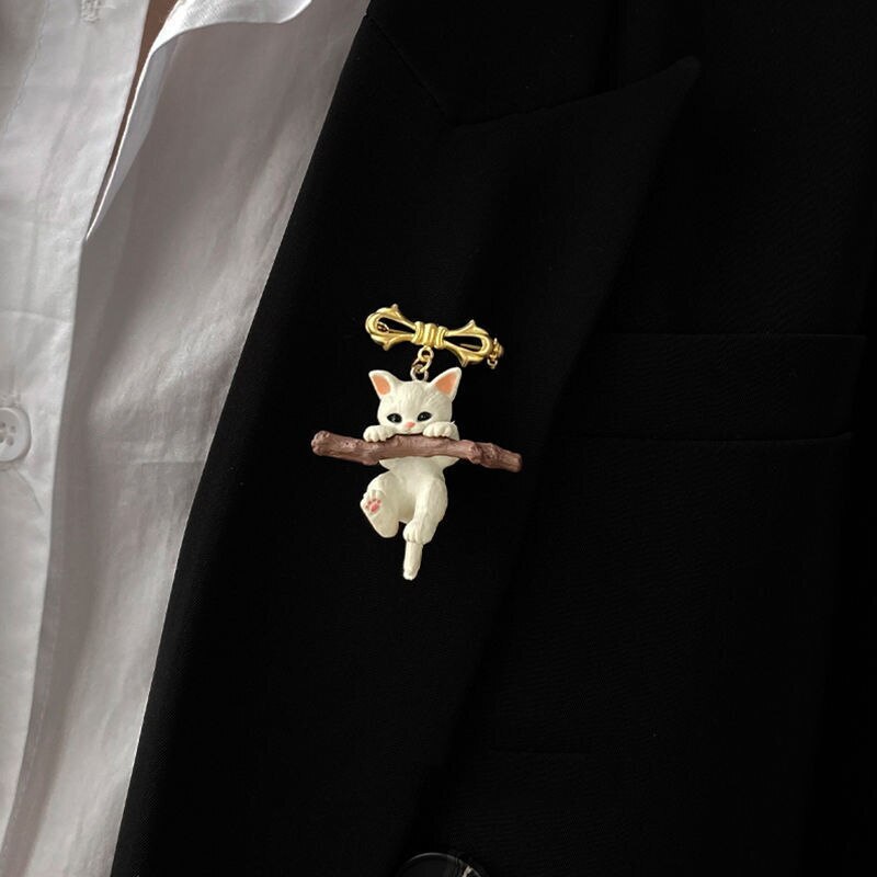 Cartoon Kitten Brooch New Trendy Personality Female Cute Badge Accessories Pin