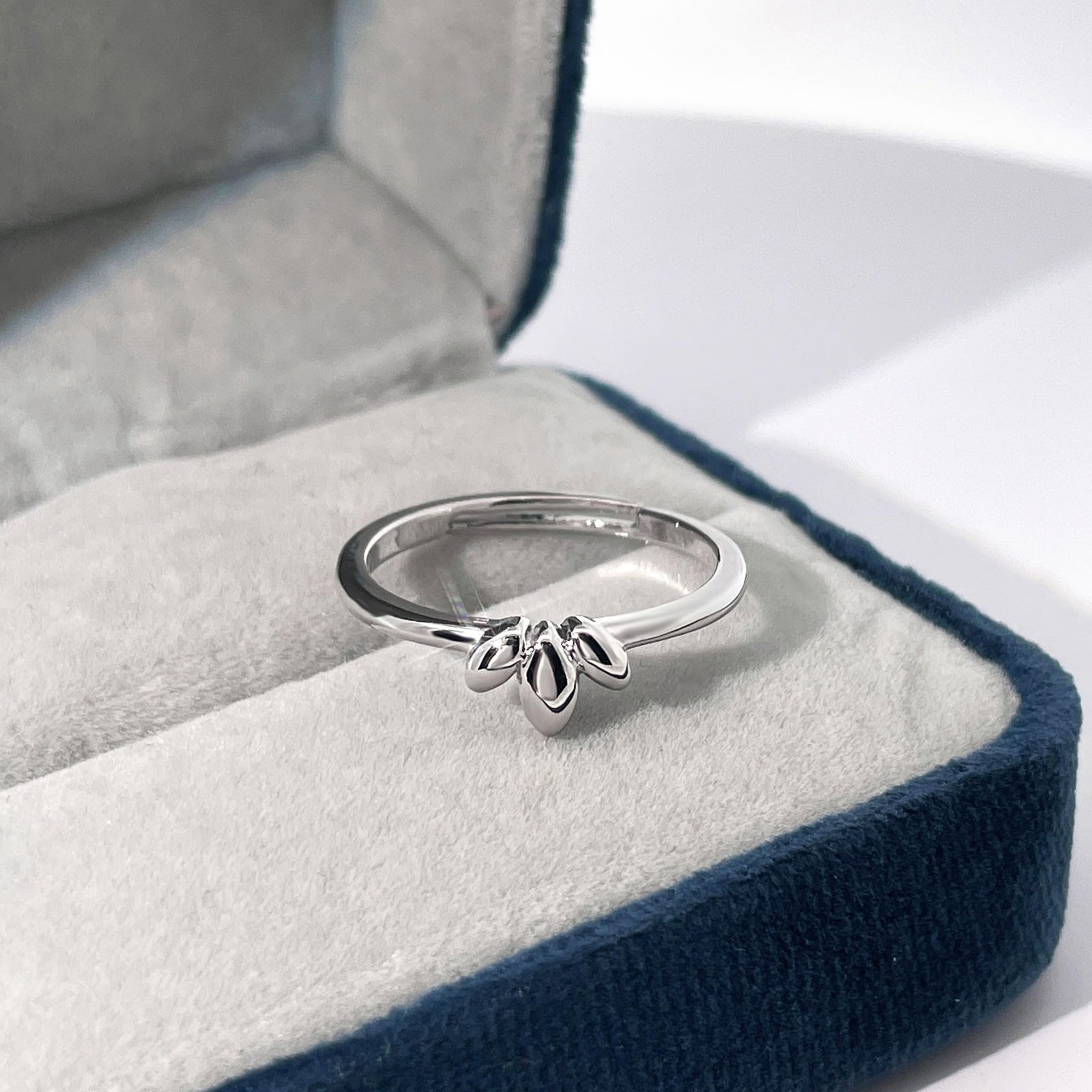 18K Gold Plated Adjustable Petal Band Ring – Trendy Gift for Women, Daily Wear