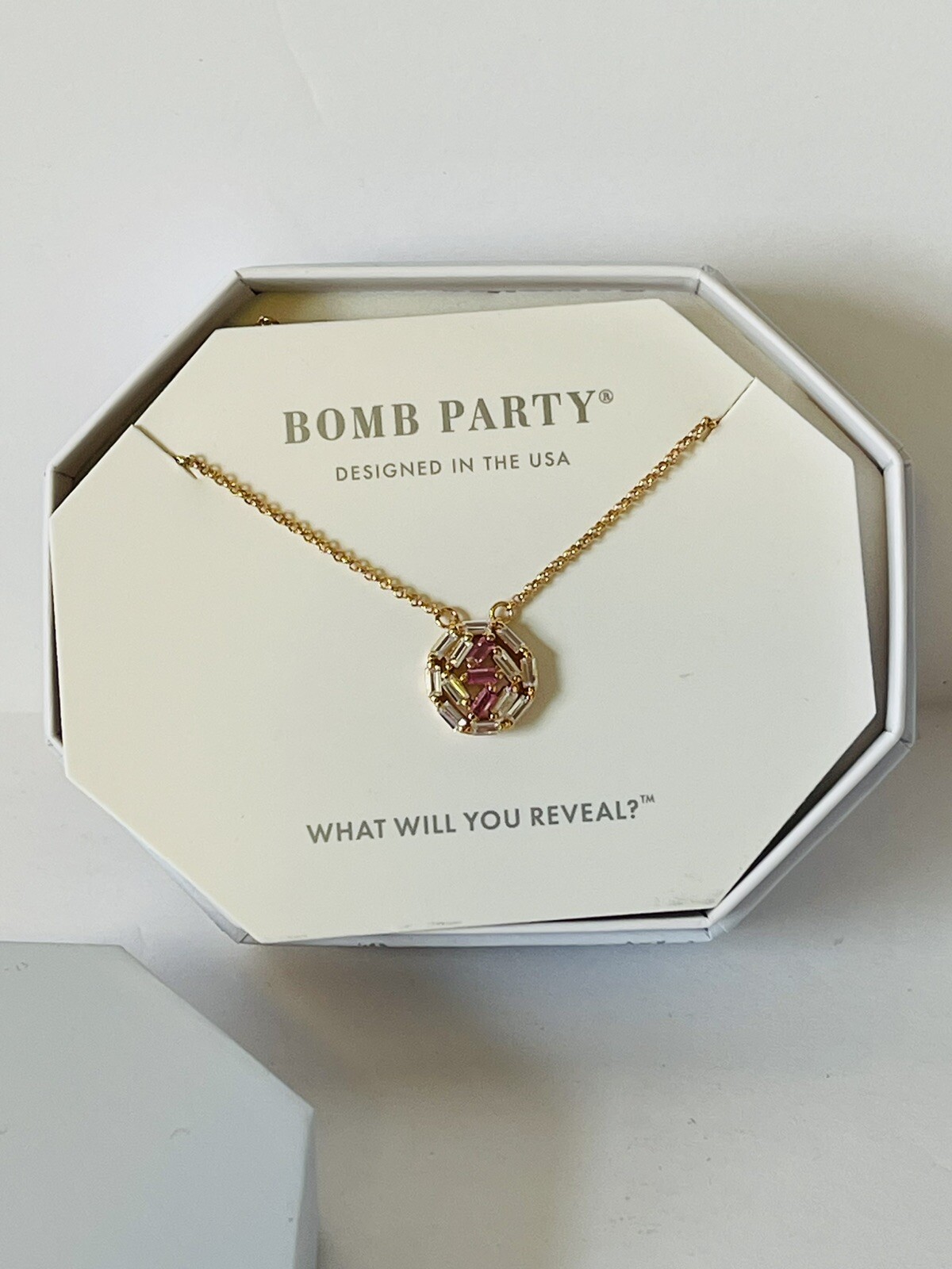 Bomb Party “In Another Life” RBP4995 18” + 2.5” extender Lab Rose Gold Corundum