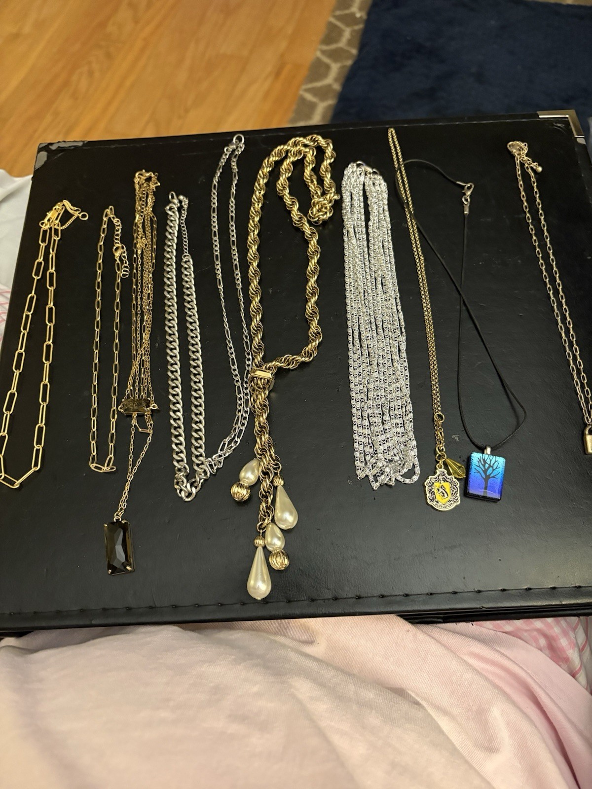 Unbranded costume jewelry necklaces