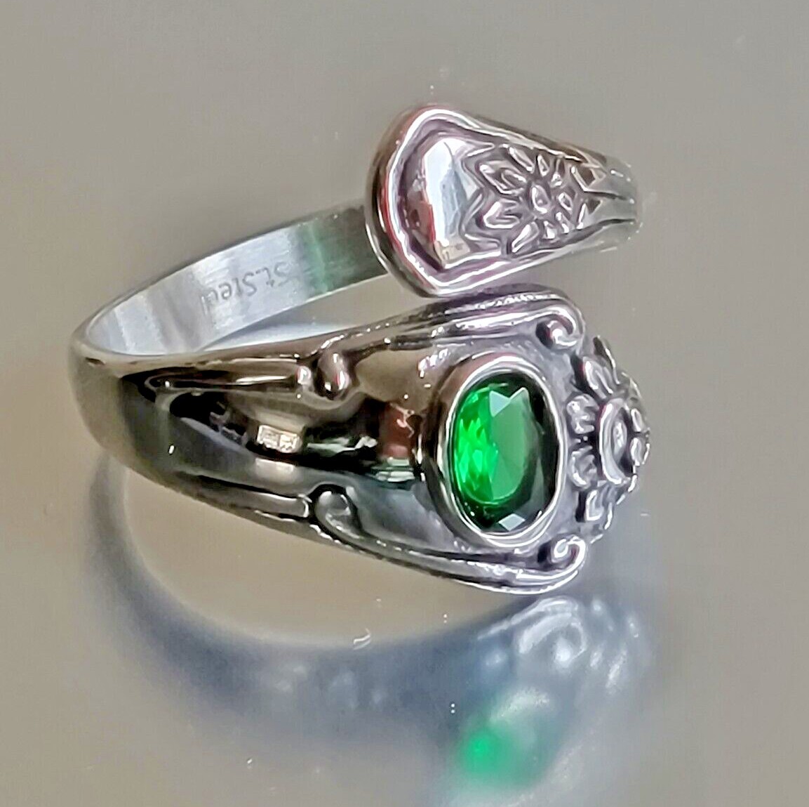 Stainless Steel Spoon Ring – Silver Finish Spoon Ring with Green CZ & Flower