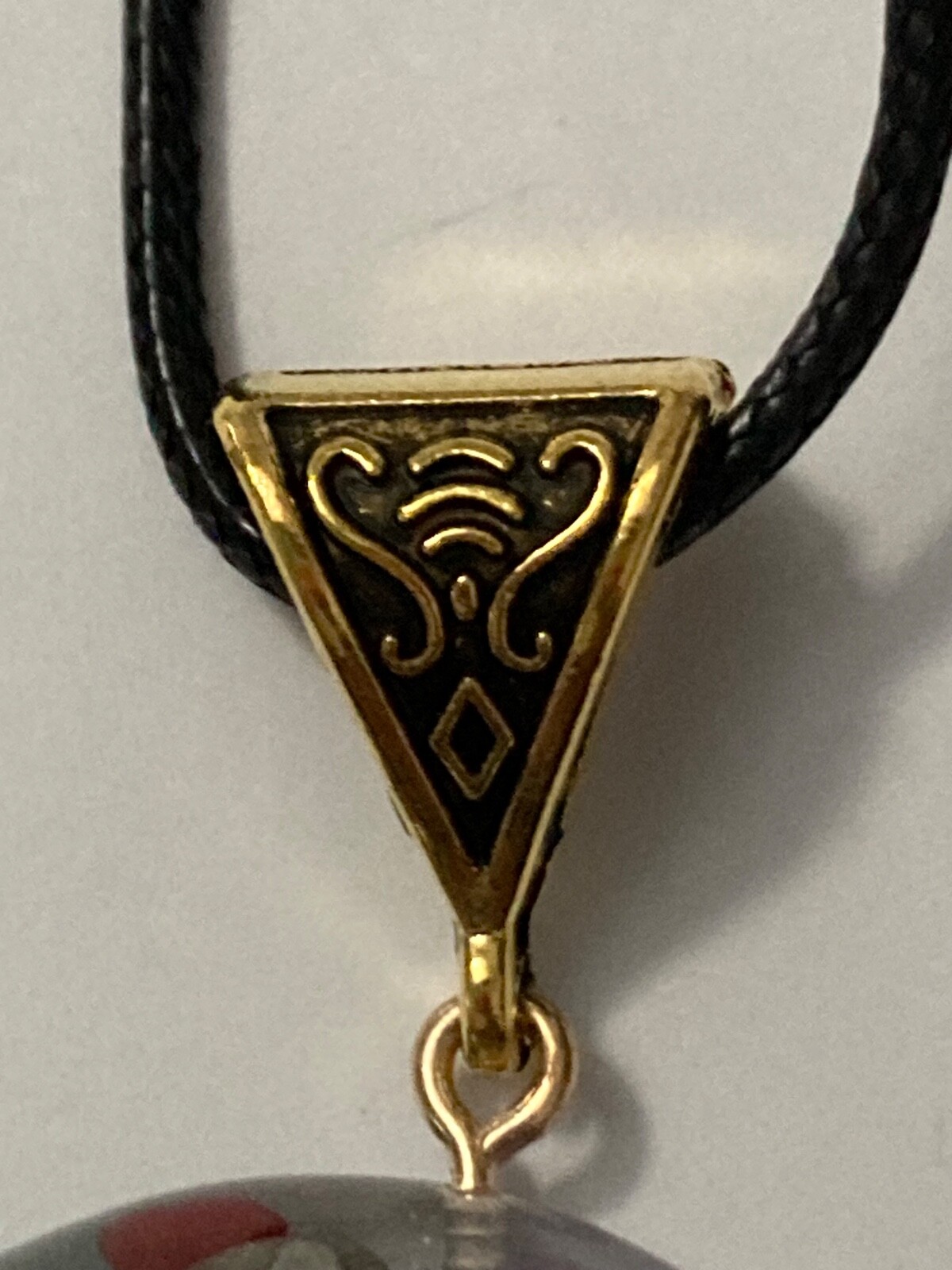 Metatrons Cube Chakra Round Amulet Natural Stones Resin Brass Bail
