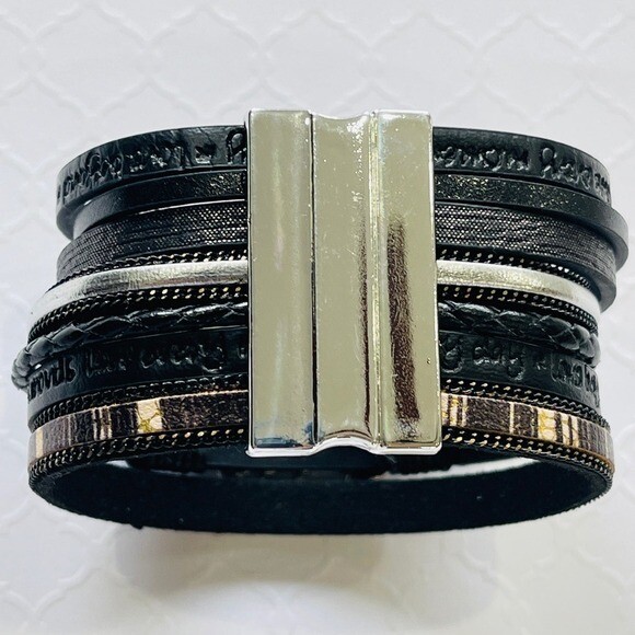 Multilayer Leather Bangle Magnetic Clasp Bracelet for Men or Women 7.5in Black