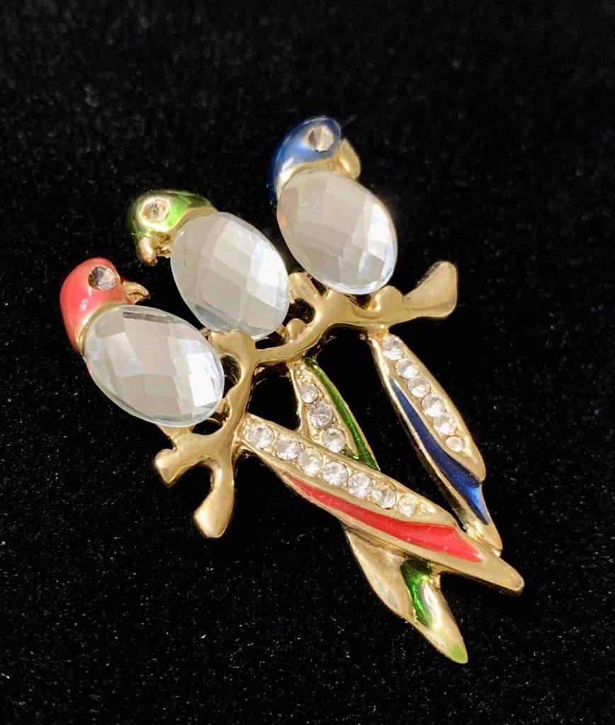 Cute Gold Tone 3 Parrots Red, Green, Blue Enamel & Rhinestone Deco Pin Brooch #2