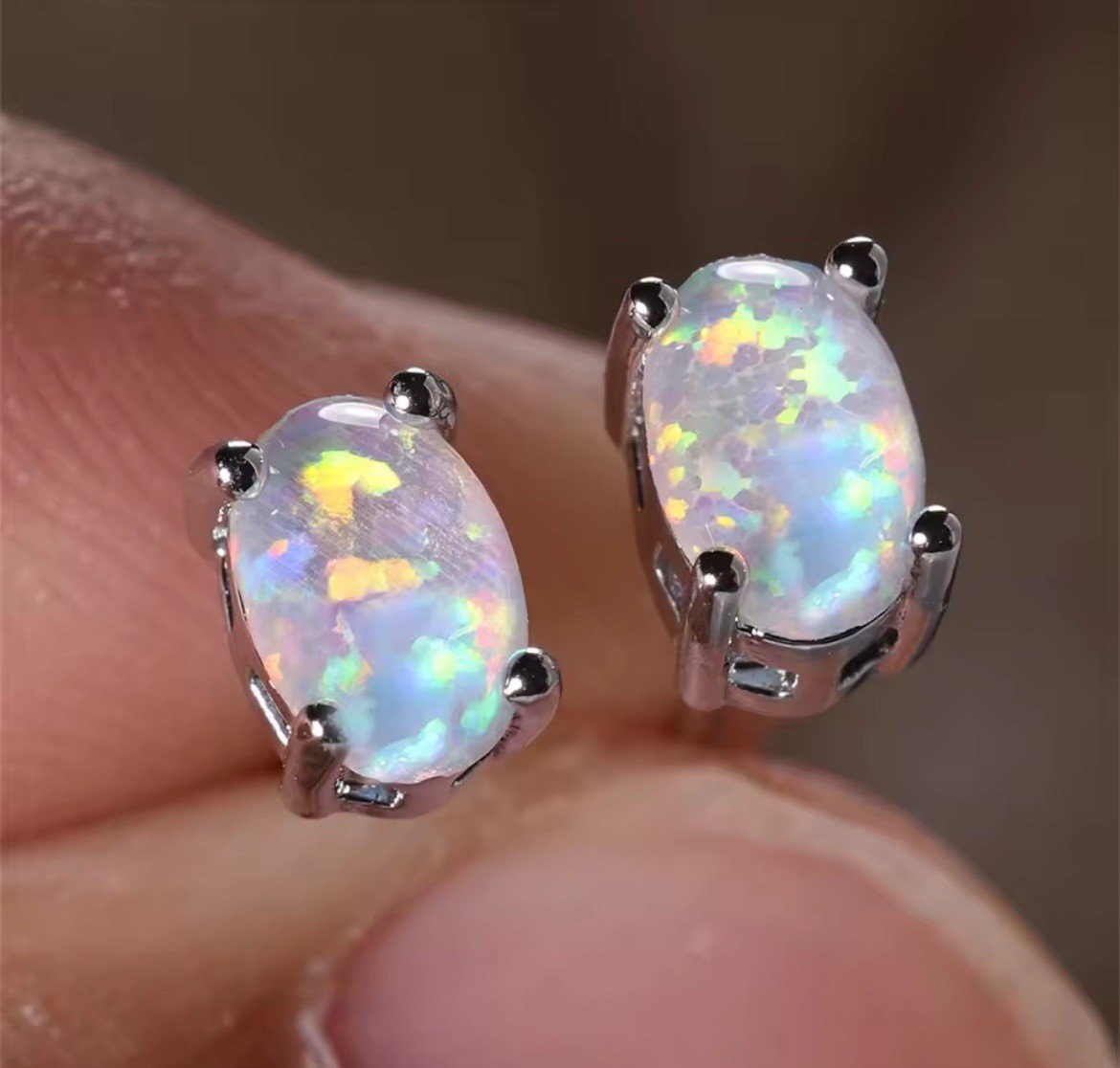 Exquisite White Fire Opal CZ Ring Size 9.5 & Earrings Set