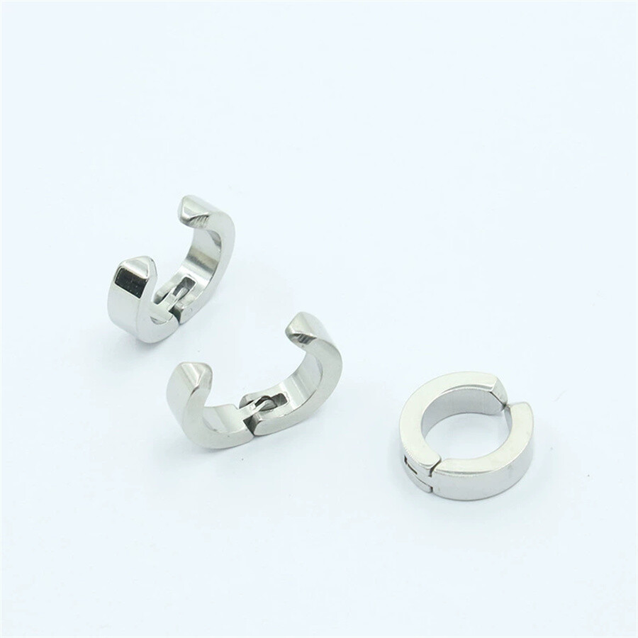 2pcs Kishibe Metal Enamel Stud Earrings – Chainsaw Man Cartoon Game Jewelry