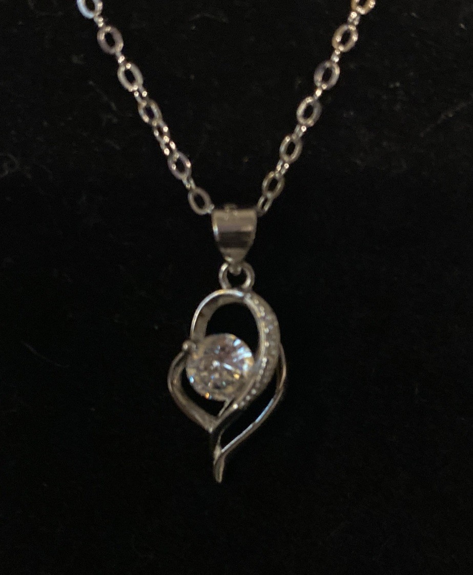 Heart Shaped 2 CT Moissanite 925 Sterling Silver Necklace