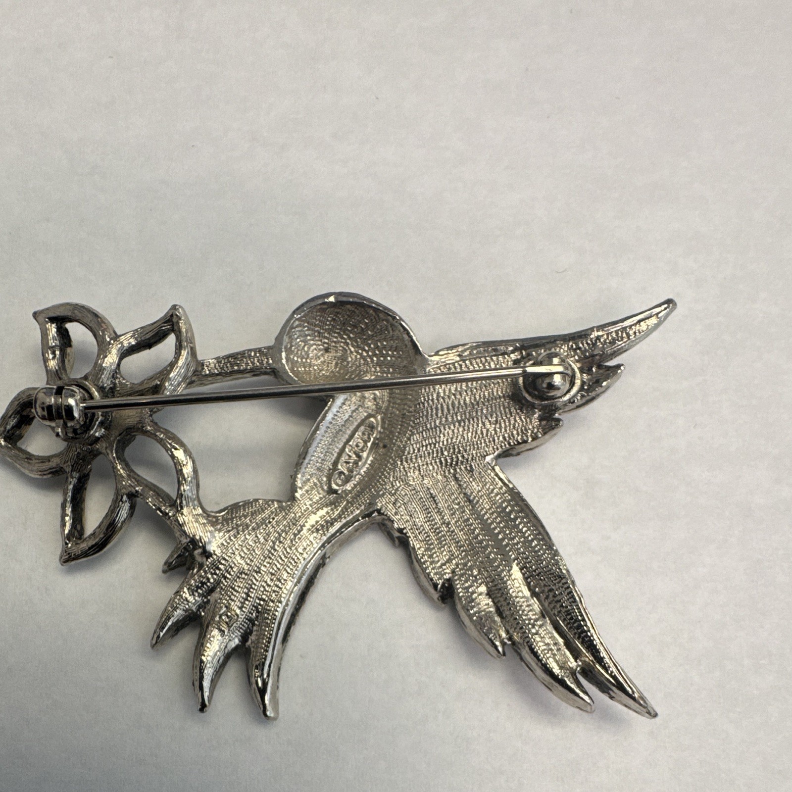Avon Signed Hummingbird & Flower Brooch Pin Silver Tone Clear Pavé 2.5in