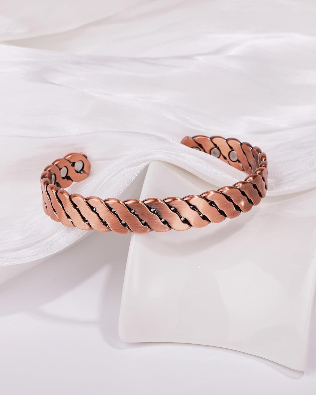 Stylish Copper Magnetic Therapy Bracelet with Fine 999 Stamp – Adjustable Size