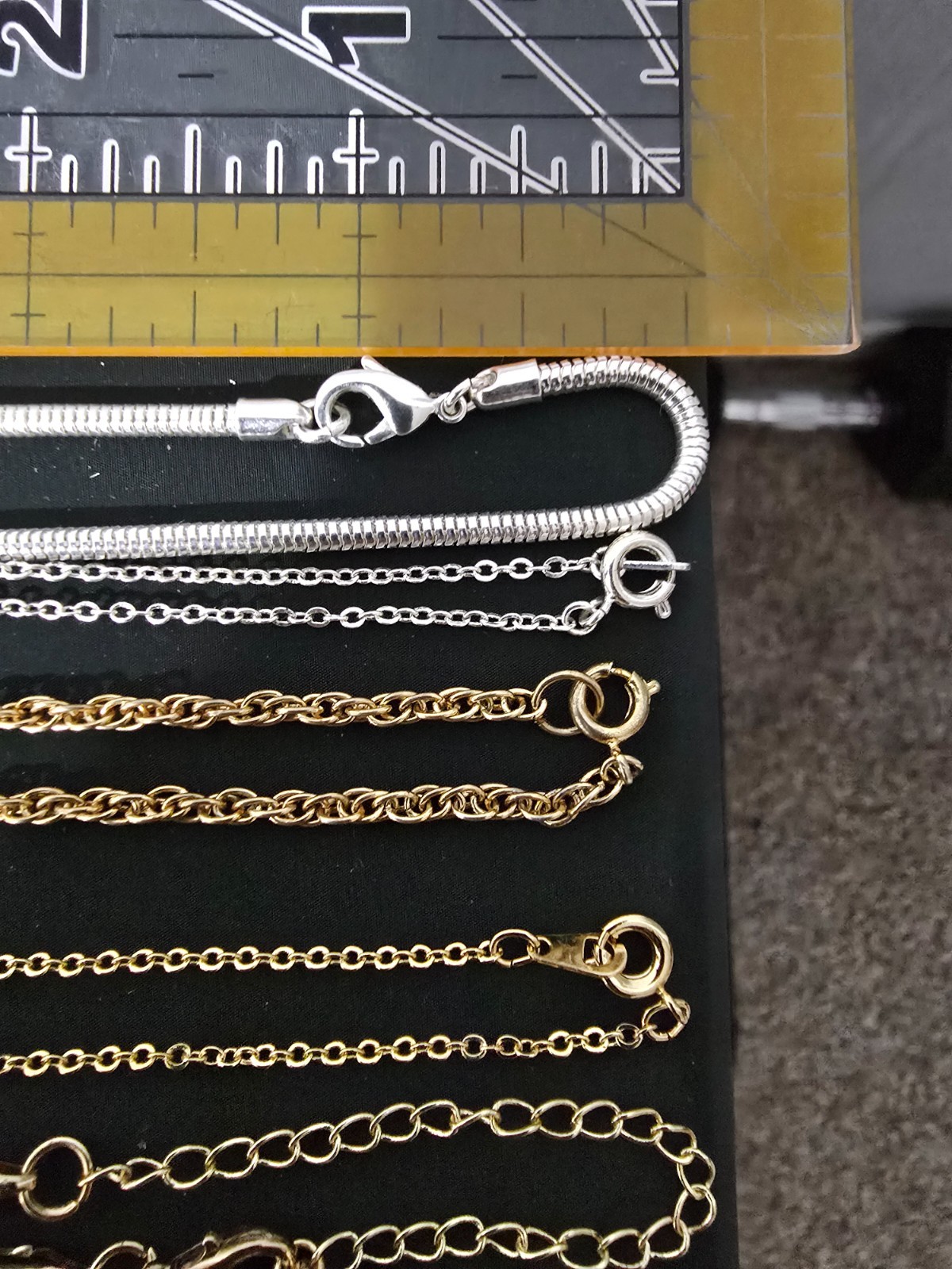 Lot of (12) Necklaces Mixed Metals/Materials