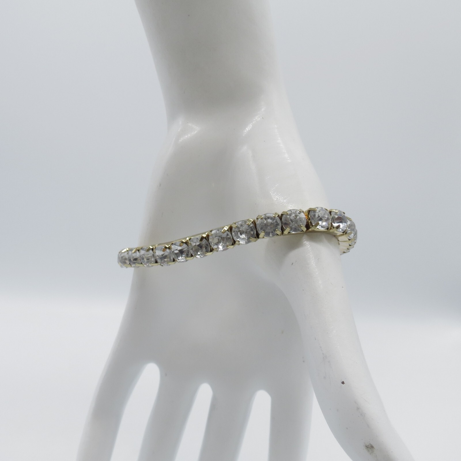 Rhinestone Stretch Bracelet Gold Tone Simple Everyday Wear 7.5″ *