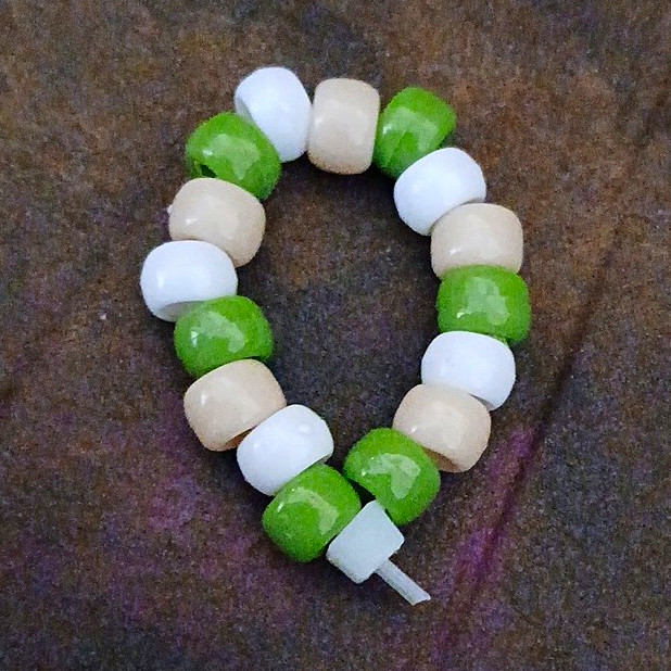 Green White Beige Round Beaded Stretch Slip-On Bracelet – No Stone, Beads