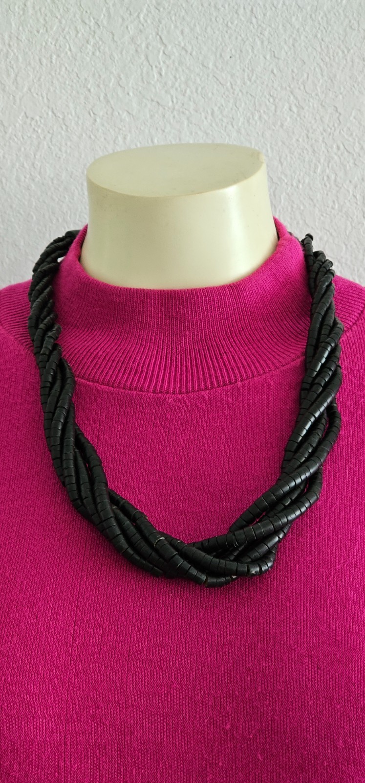 Gerda Monies necklace black 5 strand coconut black beads very good condition