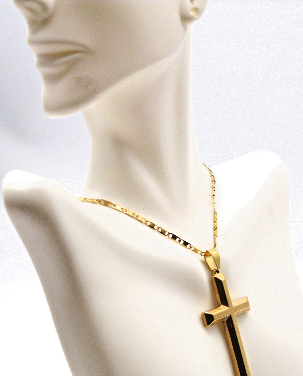Gold Tone Cross Pendant Necklace with Geometric Link Chain – Unisex 30g- 22 inch