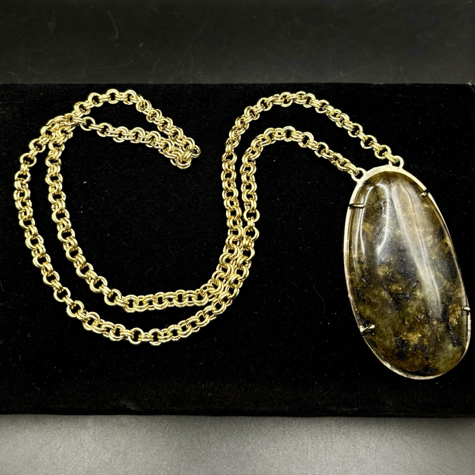 Stella & Dot Leona Necklace Gold Tone Large Labradorite Statement Pendant 18.5”