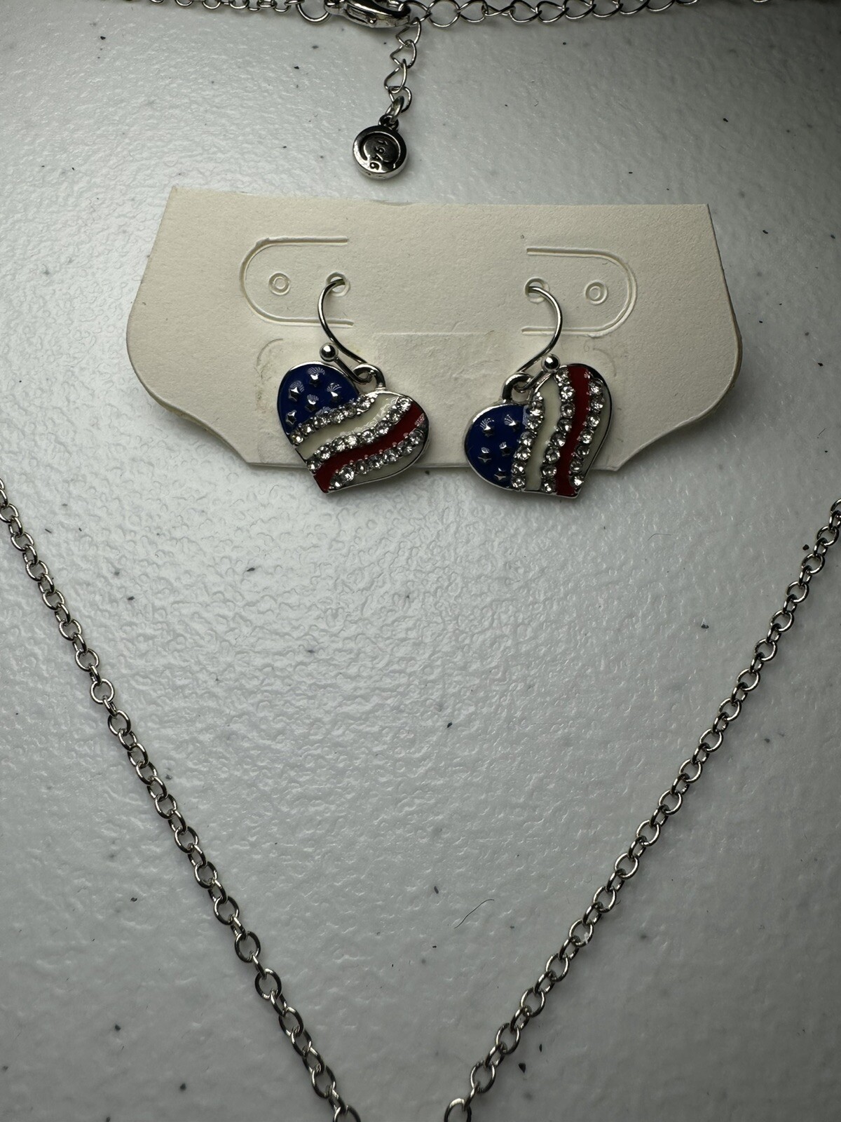 C1946 Heart Shaped American Flag Silver Toned Necklace & Earrings