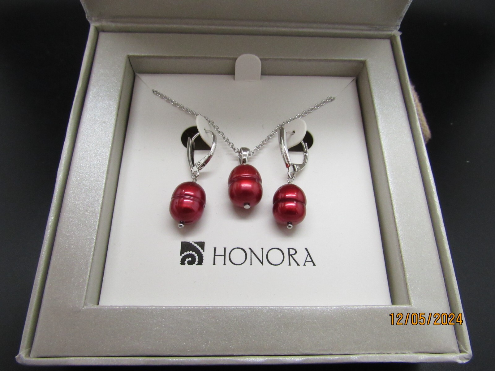 HONORA RHODIUM PLATED Freshwater pearls CHERRY Red AND NECKLACE SET NIB