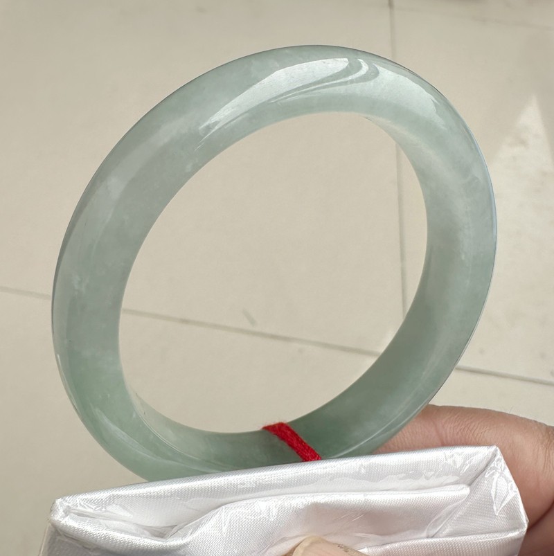 Natural Light Green Grade A Jadeite Bangle Bracelet Authentic Burmese Jade 56mm