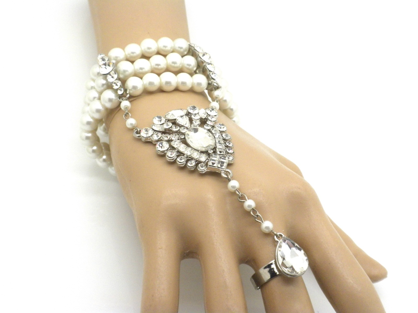 Faux Pearl Bracelet Women’s Ring Attached Silver Plated Slave Hand Chain