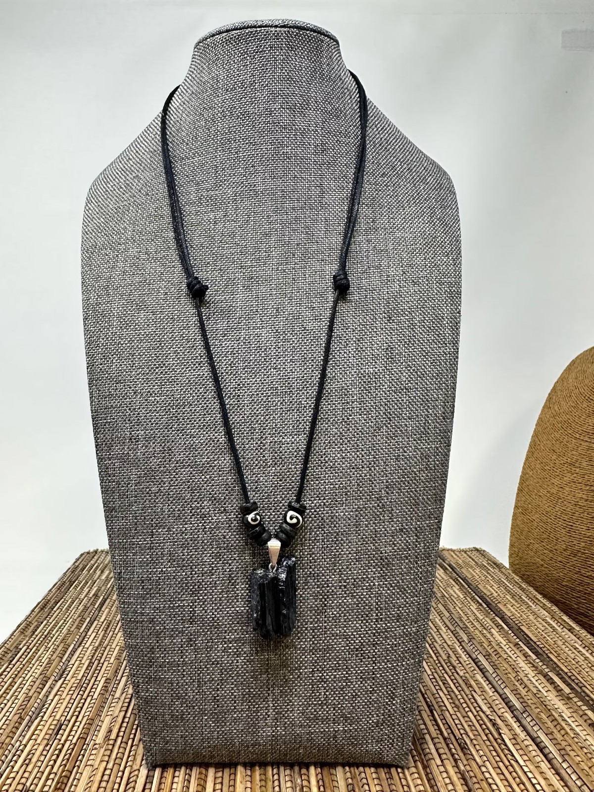 Black Tourmaline Pendant Natural Crystal Necklace Reiki Energy Healing Jewelry