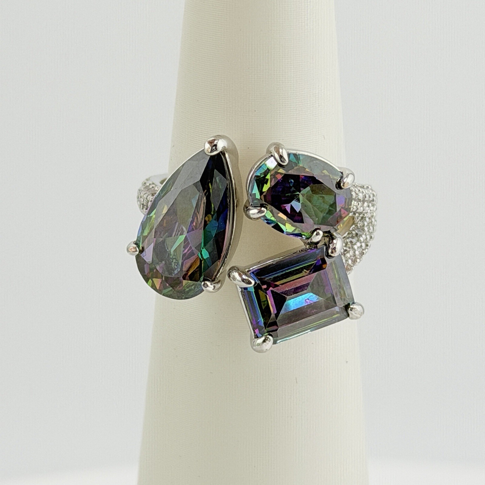 Bomb Party June Ring 2026 Sz 7 RG16989 “She’s Pure Drama” Alexandrite Rhodium