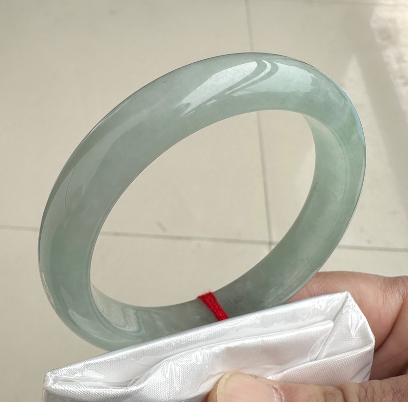 Natural Light Green Grade A Jadeite Bangle Bracelet Authentic Burmese Jade 56mm