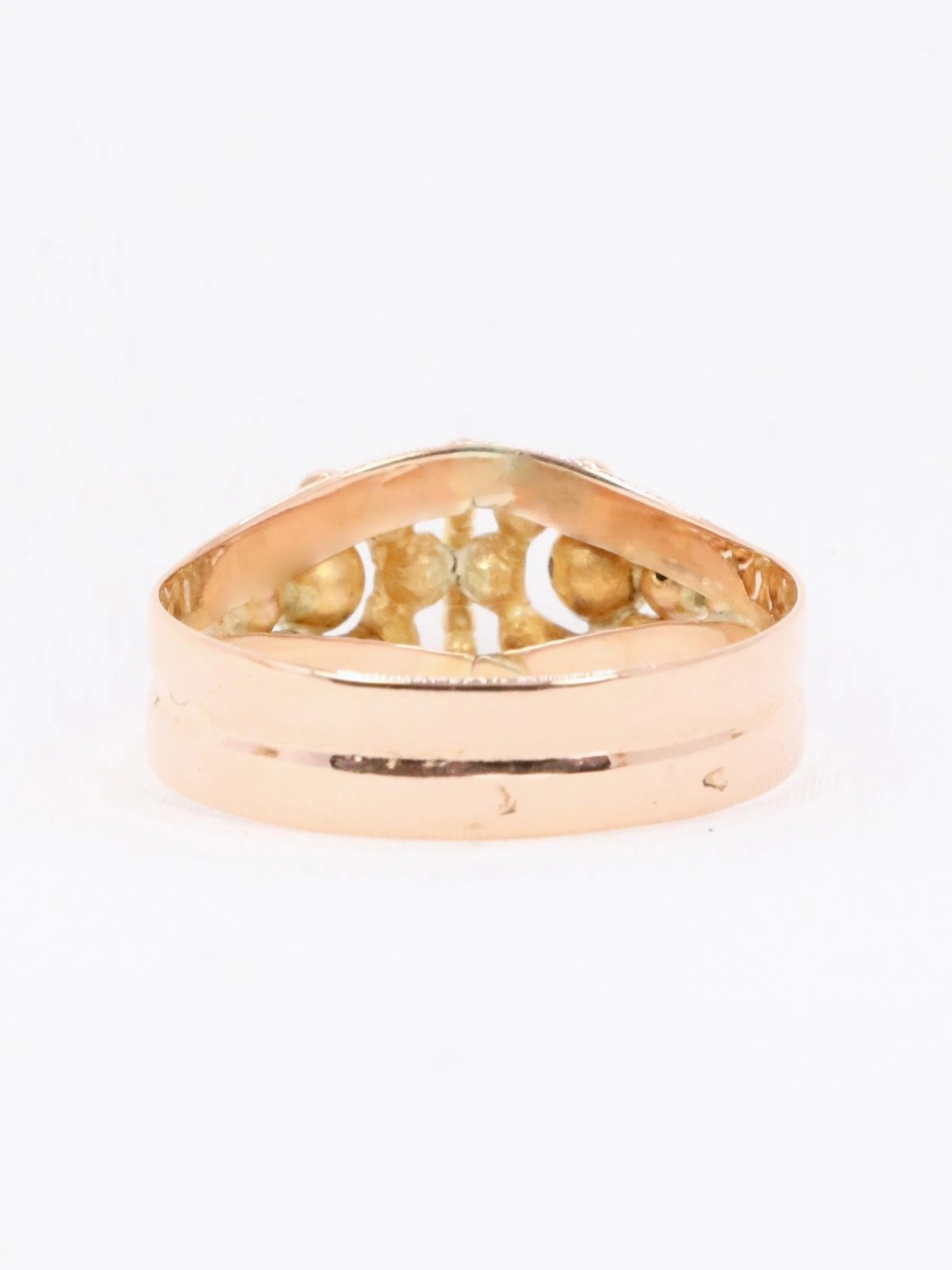 Art Nouveau flower ring in rose gold