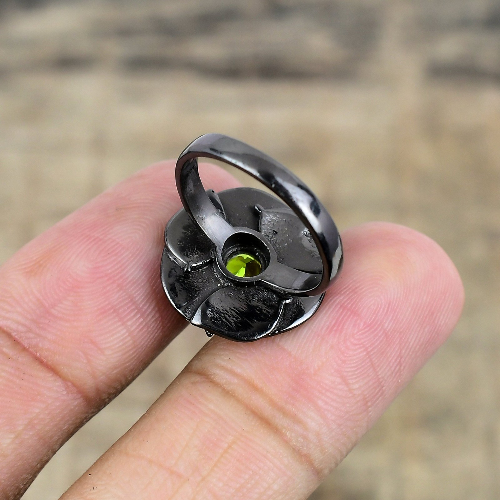 Peridot Black And Gold Plated 925 Sterling Silver Ring S.7 R87230