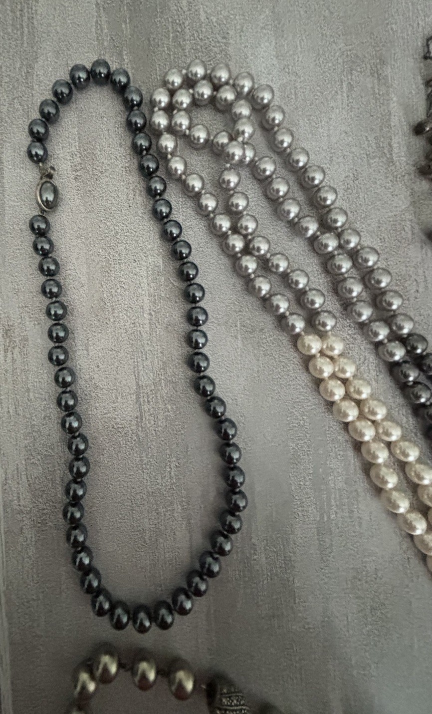 Pearls for All Occasions-Classic!