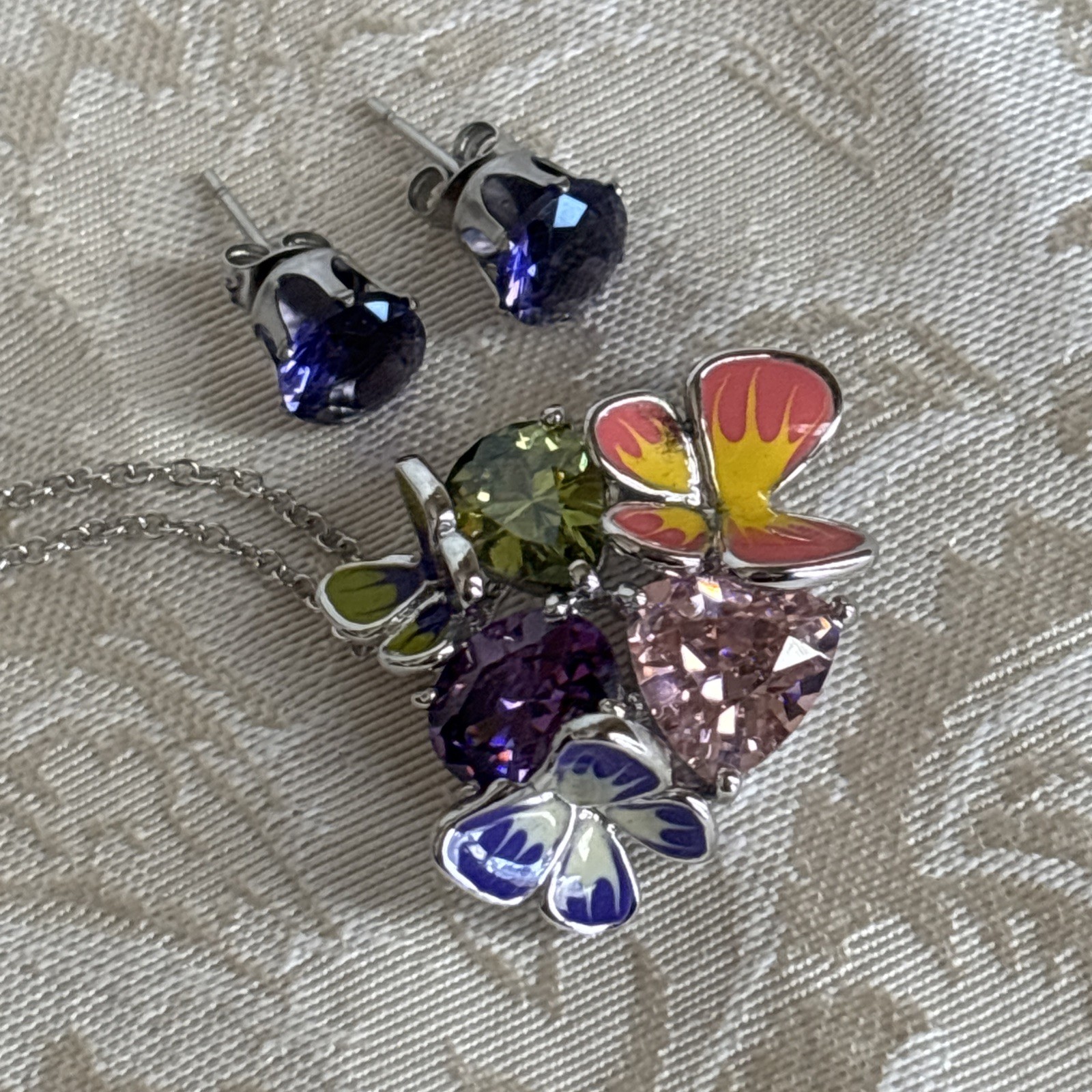Park Lane Fairytale Pendant 16-18” Silver Tone Purple Pink Green Butterfly & Bns