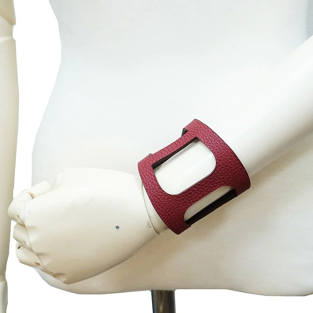 HERMES Petit H Nu Chaine d’Ancre Bracelet in Togo Leather, Epsom Leather Mint