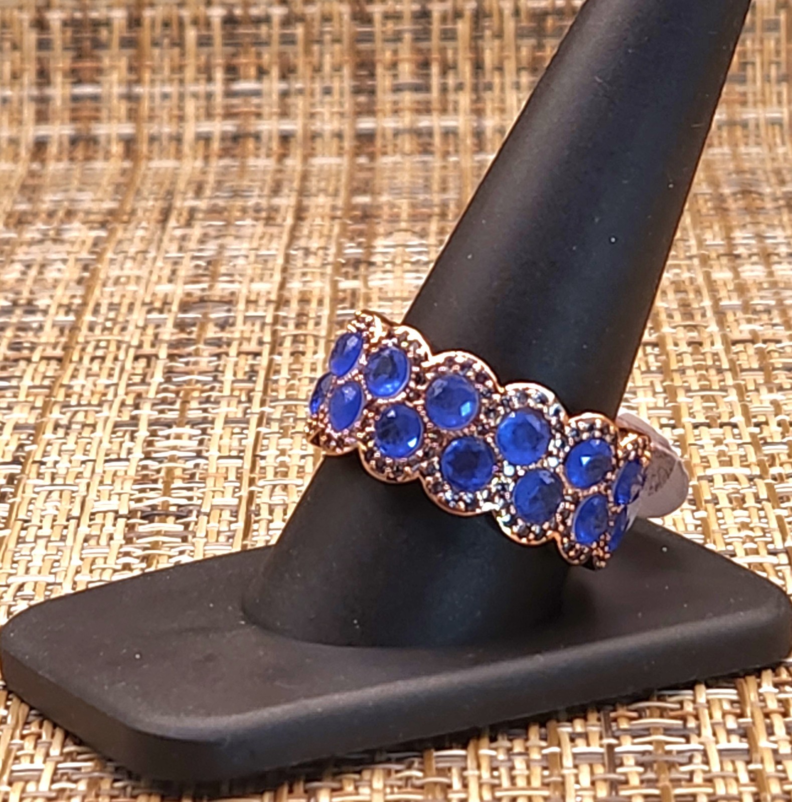 Bomb Party Rose Gold Tone Blue Sapphire-Style CZ Wide Band Ring – Size 11 NWOT
