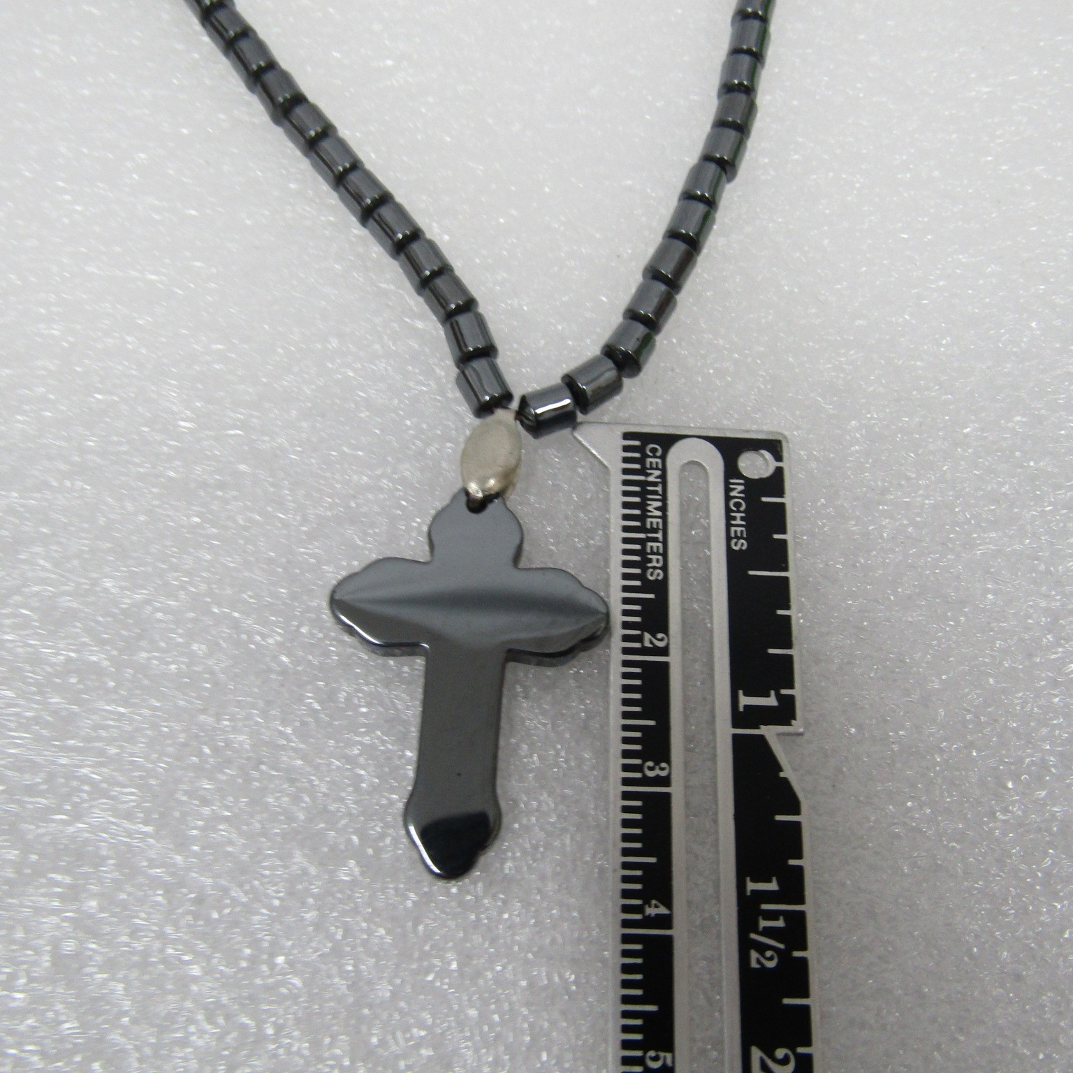 Women’s Jewelry Black Necklace Hematite Beads None Magnetic