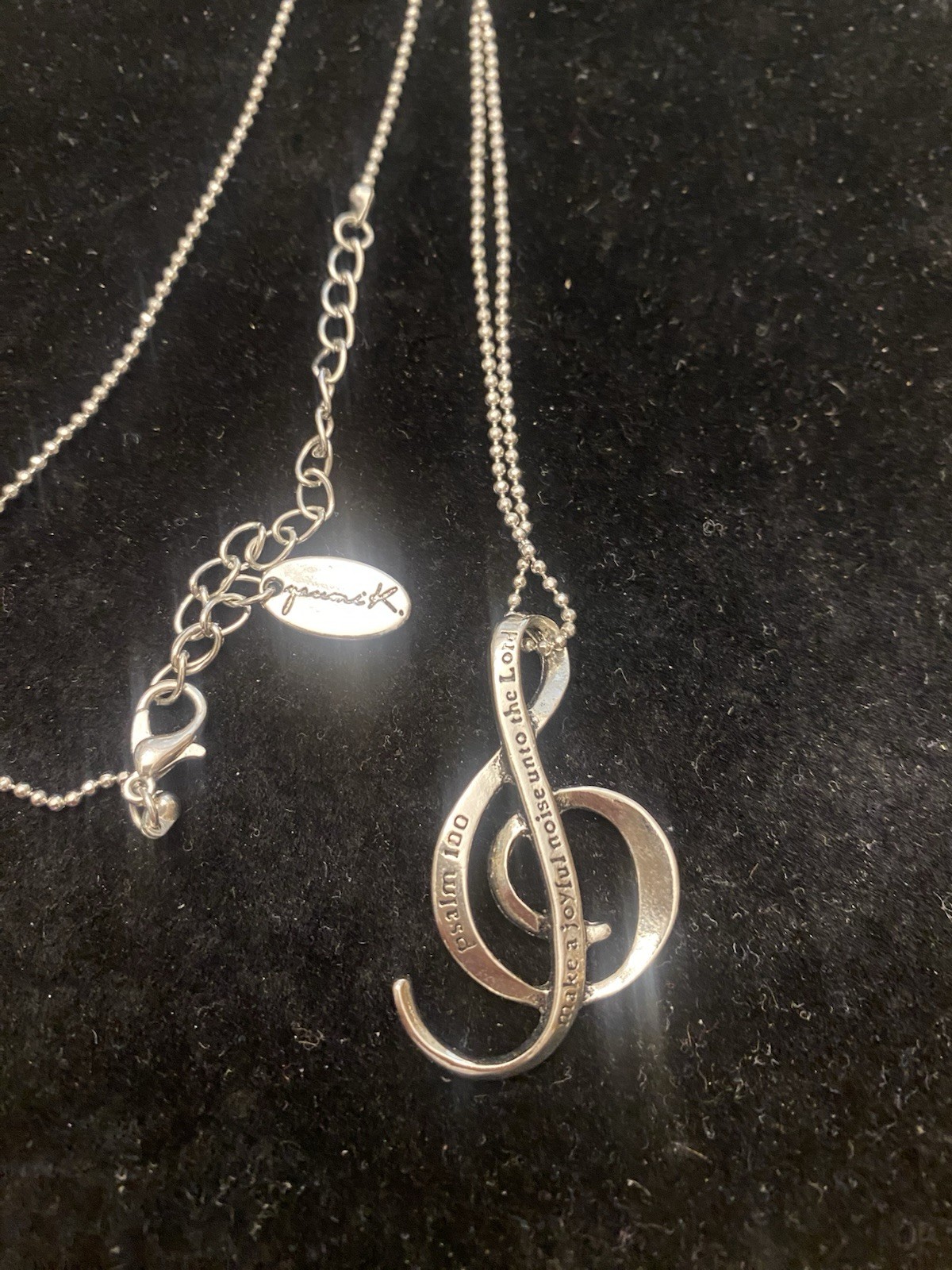 Youmi K Silver Tone 18”-21” Necklace Treble Clef Music Note Psalm 100