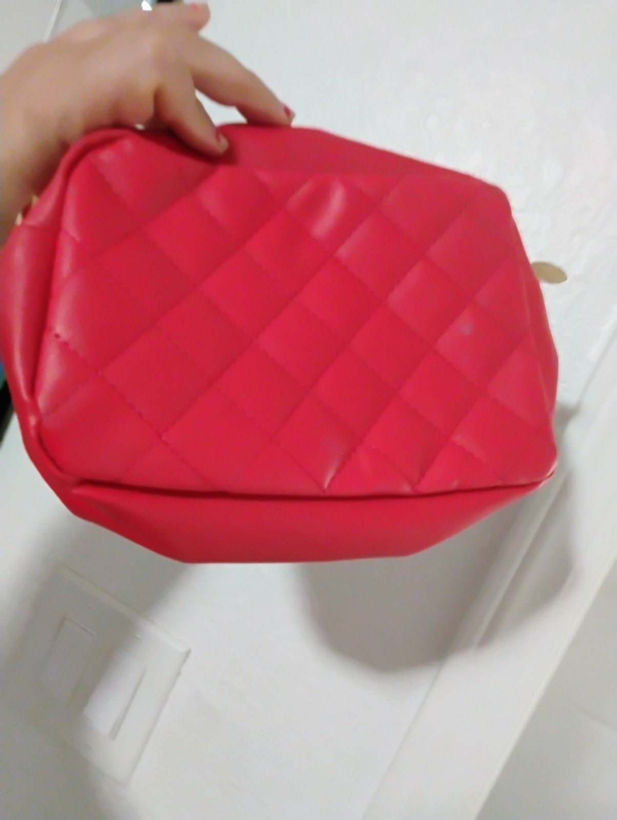 It’s An Unbrand Model It’s Red And It’s Good To Carry Money Around