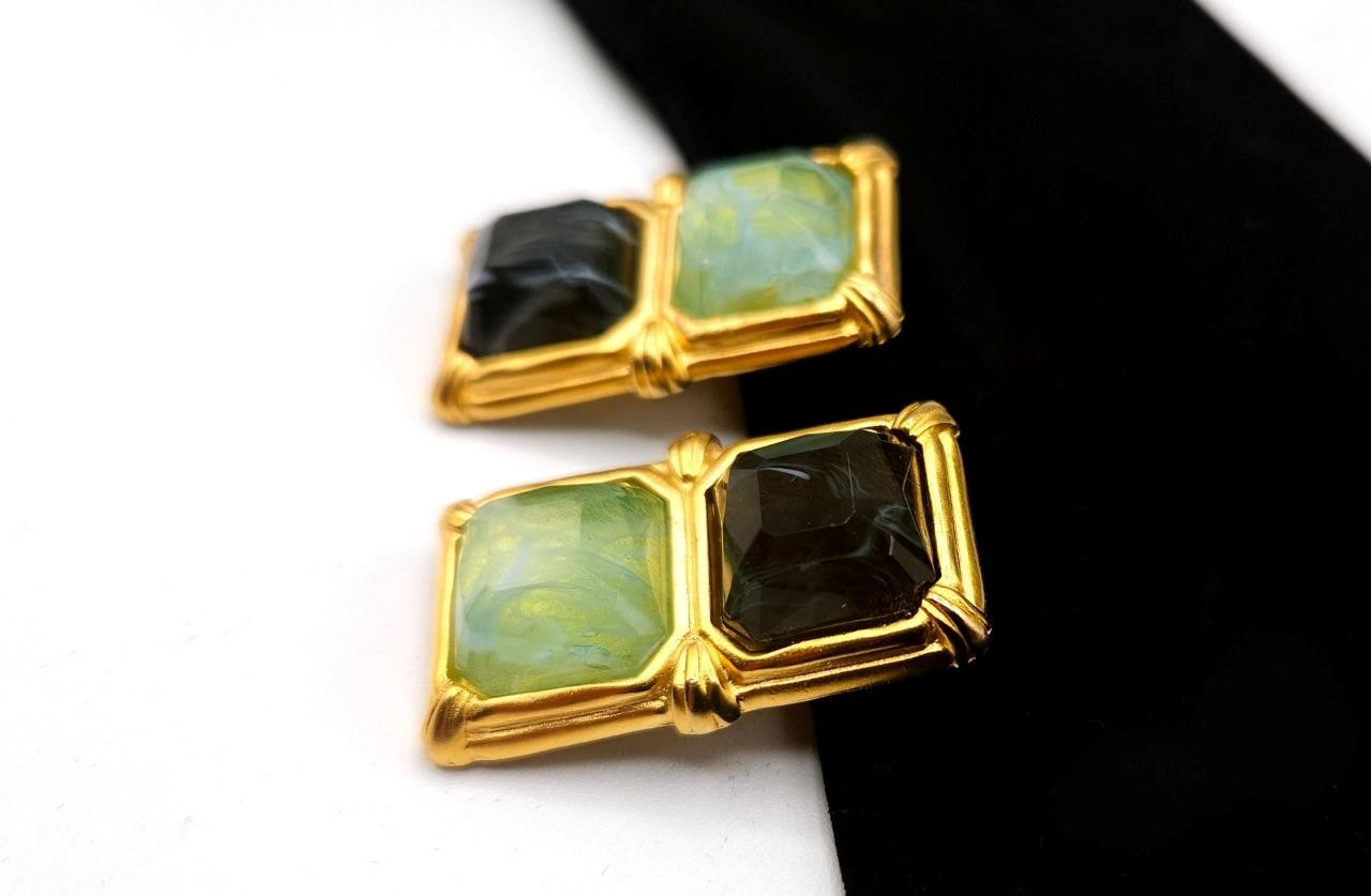 CHANEL DESIGNER KARL LAGERFELD Haute Couture Etruscan Faceted Stones Earrings